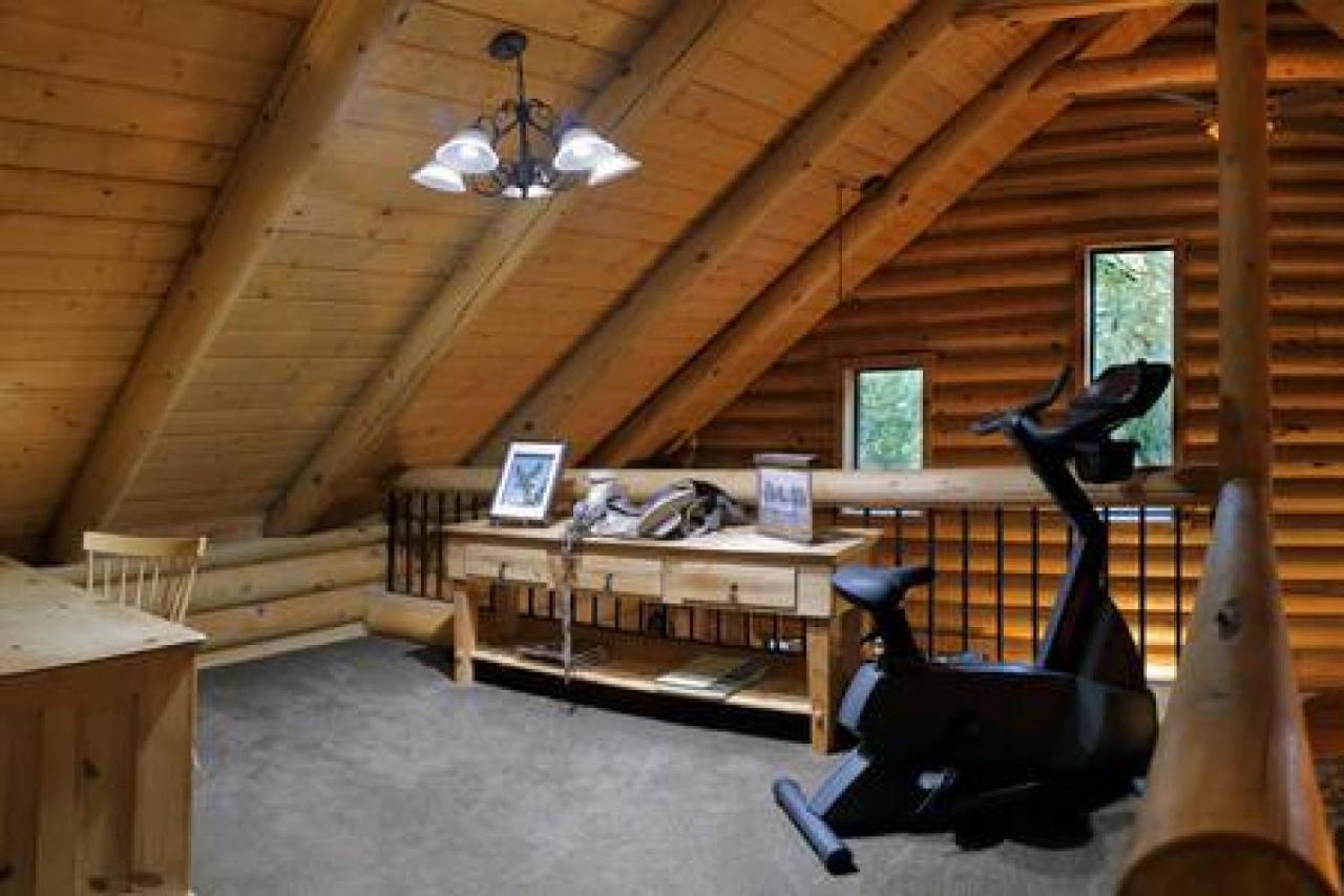 Eagles Nest - Natural Log Cabin With Guest House Айділлвайлд Екстер'єр фото