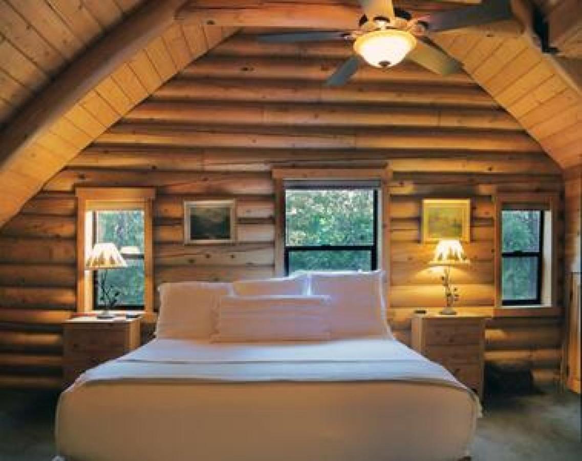 Eagles Nest - Natural Log Cabin With Guest House Айділлвайлд Екстер'єр фото